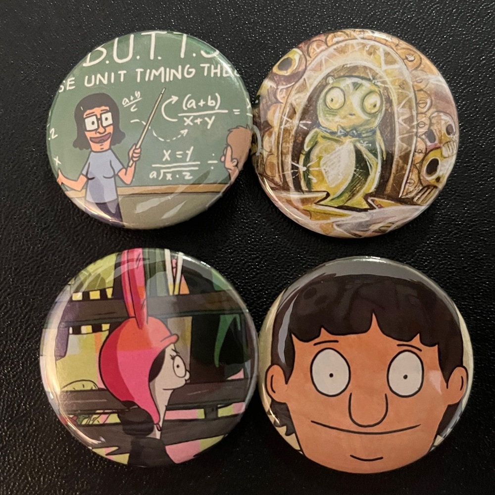 Cartoon Character Button Set - Multicolor
